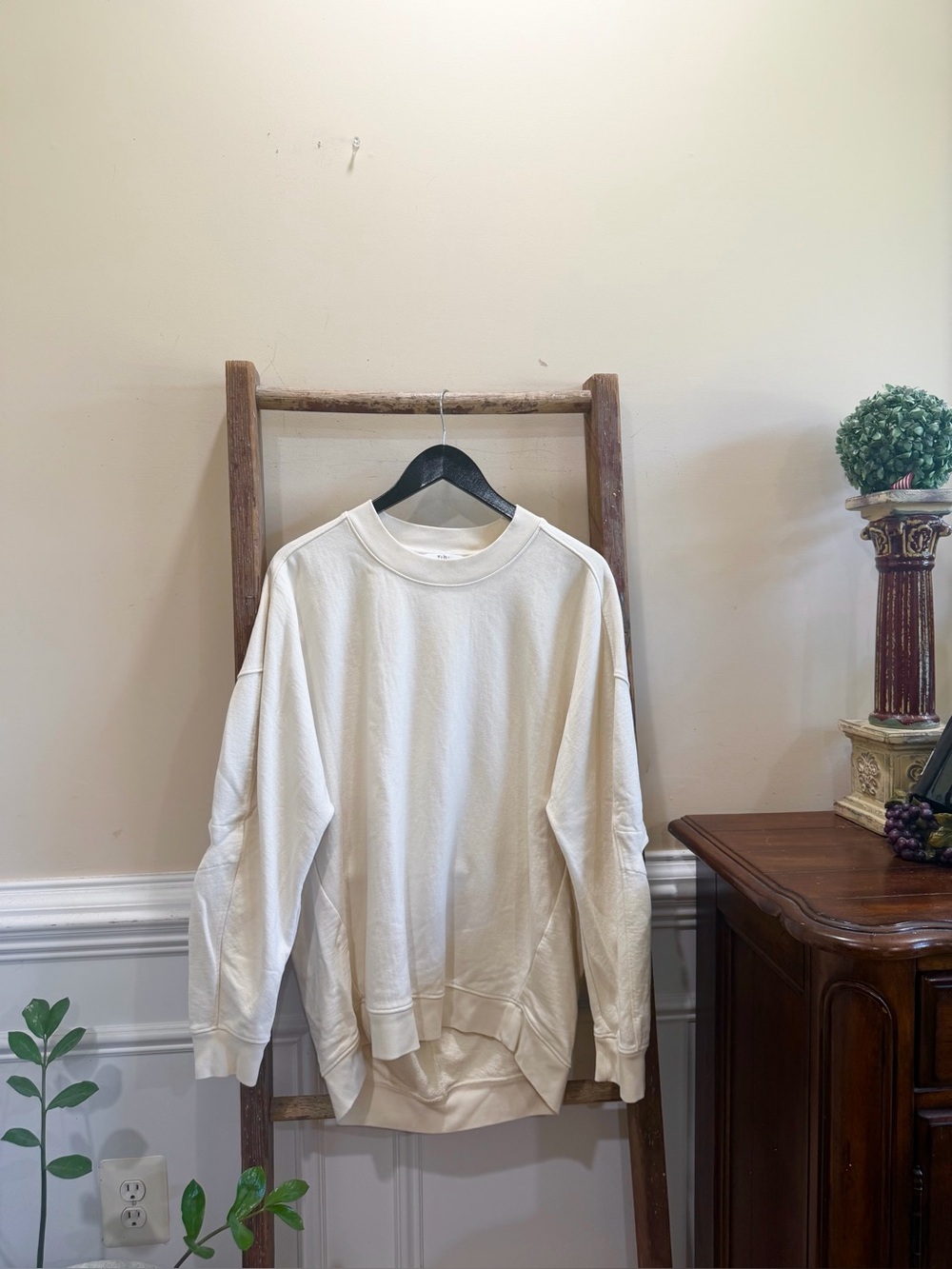 Tibi Cocoon Cutout Sleeve Sweatshirt - Picture 2 of 6